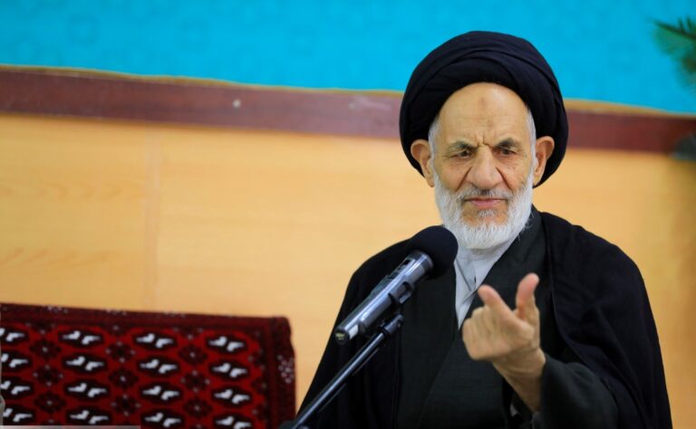 میلیون‌ها سردار سلیمانی از قطره قطره خون او بر می خیزد/ خزانه خدا از قاسم سلیمانی‌ها خالی نمی شود